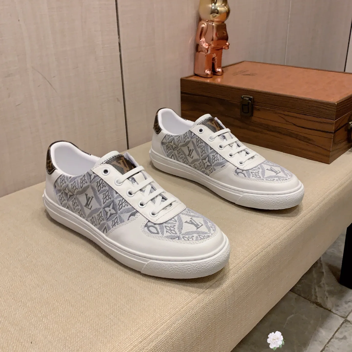 Men's Men's Shoes 💰400💰💰🎩🎩[Lightning][Lightning] "Lv*" Latest•hot style casual shoes, top brand [Seduce] luxury~purchase, top~quality. [Strong] The upper is made of imported breathable fabric with cowhide material ➕ breathable sheepskin feet (•) and fine workmanship. Original stylish and stylish soft rubber wear-resistant and non-slip outsole, light and comfortable on the feet, the real thing looks better when photographed, 0128: code: 38-44, 2️⃣ colors selected